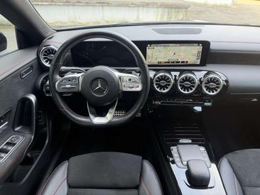 Mercedes CLA 220 Night Edition — photo 17