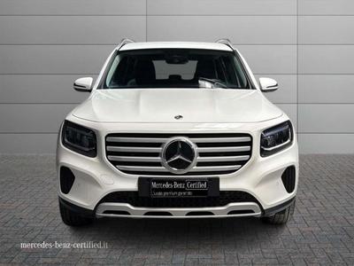 Mercedes GLB 180