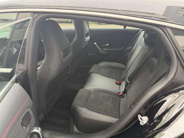 Mercedes CLA 200 AMG Line — photo 14