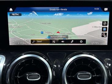 Mercedes GLB 250 Premium — photo 14