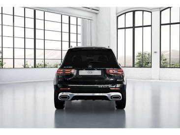 Mercedes GLB 200 — photo 4