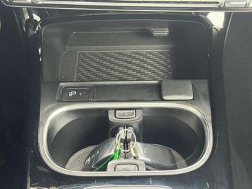 Mercedes CLA 220 AMG Line — photo 36