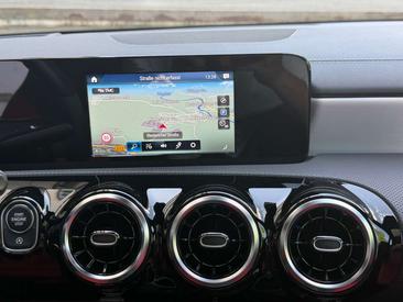 Mercedes CLA 200 — photo 20