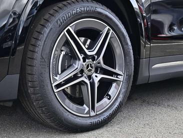 Mercedes GLA 200 AMG Line — photo 7