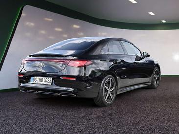 Mercedes CLA 220 AMG Line — photo 3