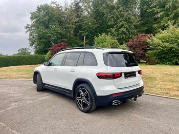 Mercedes GLB 180 AMG Line — photo 4