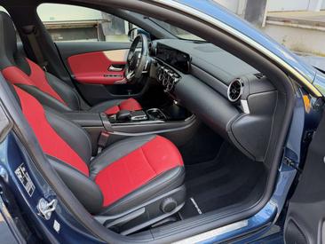 Mercedes CLA 200 — photo 25