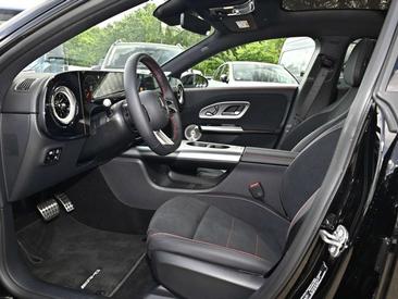 Mercedes CLA 220 AMG Line — photo 8