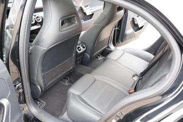 Mercedes Classe A 180 Night Edition — photo 38