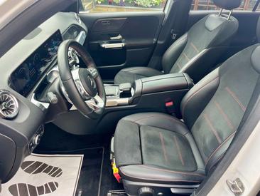 Mercedes GLB 180 AMG Line — photo 10