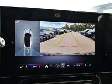 Mercedes CLA 220 AMG Line — photo 10