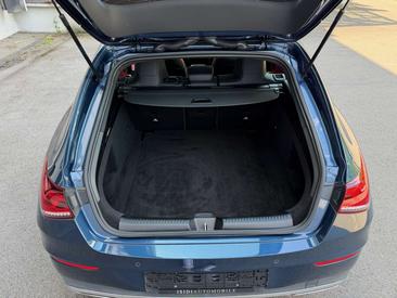 Mercedes CLA 200 — photo 29