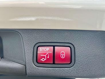 Mercedes GLB 180 AMG Line — photo 14