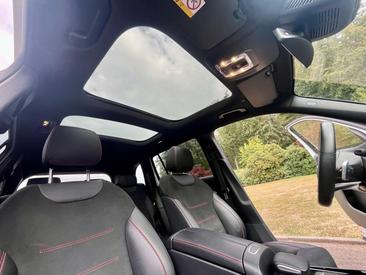 Mercedes GLB 180 AMG Line — photo 18