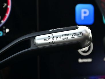 Mercedes CLA 220 AMG Line — photo 17
