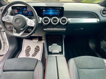 Mercedes GLB 180 AMG Line — photo 20