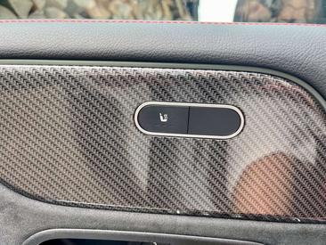 Mercedes GLB 180 AMG Line — photo 22