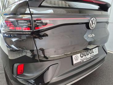 Volkswagen ID.5 Pro — photo 9