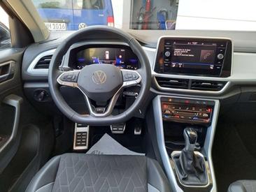 Volkswagen T-Roc — photo 11