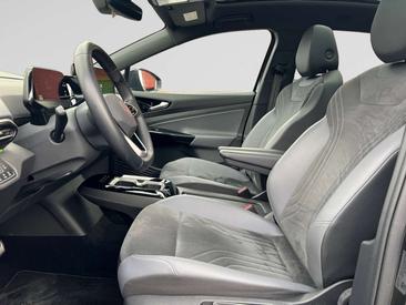 Volkswagen ID.5 Pro Performance — photo 5