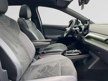 Volkswagen ID.5 Pro Performance — photo 13