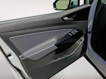 Volkswagen ID.4 Performance — photo 14