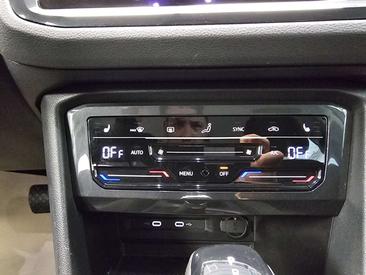 Volkswagen TIGUAN Elegance — photo 10