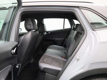 Volkswagen ID.4 Pro — photo 10