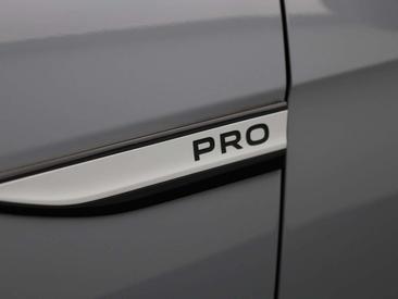 Volkswagen ID.4 Pro — photo 15
