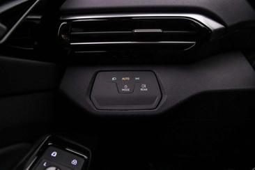 Volkswagen ID.4 Limited Edition Pro — photo 12