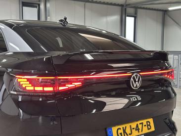 Volkswagen ID.5 Pro — photo 39