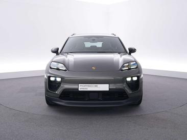 Porsche Macan 4S — photo 7