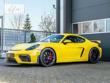 Porsche 718 GT4 — photo 3