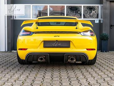 Porsche 718 GT4 — photo 5