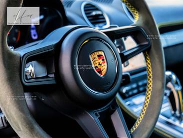 Porsche 718 GT4 — photo 20