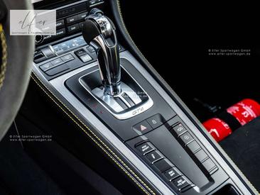 Porsche 718 GT4 — photo 26