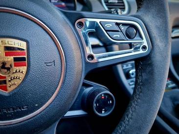 Porsche 718 Spyder — photo 10