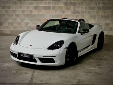 Porsche 718 Spyder — photo 12