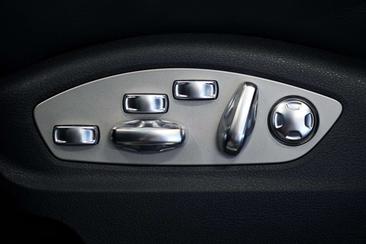 Porsche Macan Electrique Turbo — photo 13