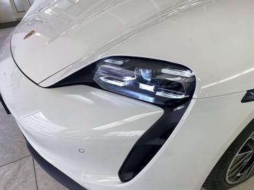 Porsche Taycan 4S — photo 4