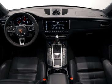 Porsche Macan Electrique Turbo — photo 18