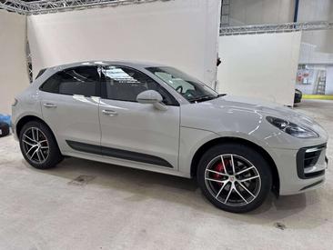 Porsche Macan Electrique S — photo 6
