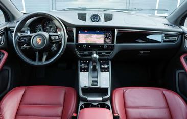 Porsche Macan Electrique T — photo 20