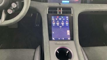 Porsche Taycan Turbo — photo 14