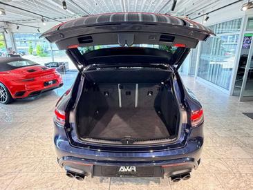 Porsche Macan S — photo 16