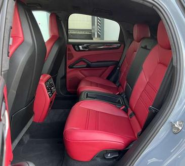 Porsche Cayenne III Turbo — photo 15