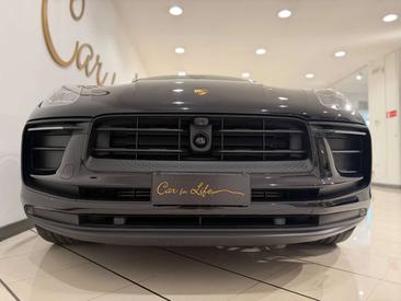 Porsche Macan Base — photo 6