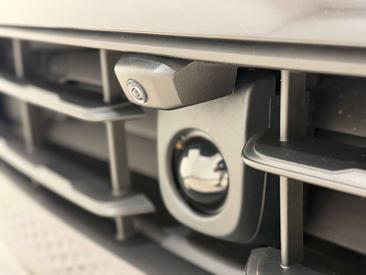 Porsche Macan Base — photo 14