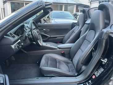Porsche 718 Boxster — photo 9