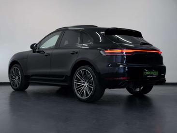 Porsche Macan Electrique Turbo — photo 37